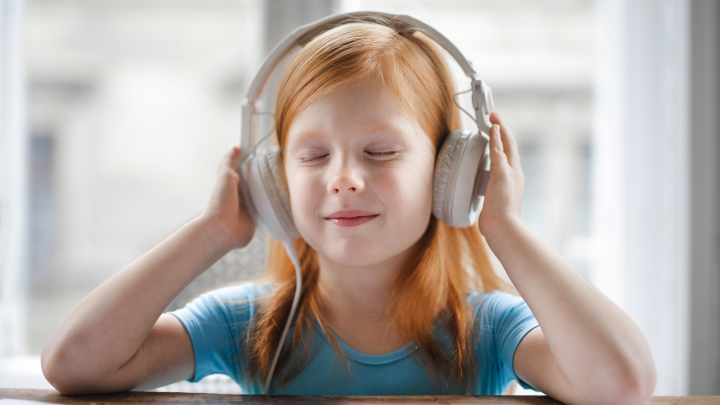 4 Activities That Can Help Reduce Your Child’s Screen Time